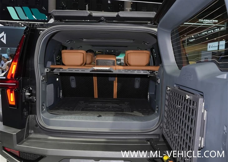 DongFeng MengShi M-Hero 917