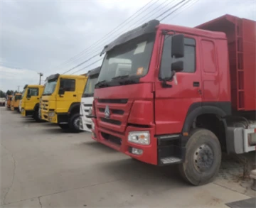 Sinotruk HOWO 4x4 un lietoto HOWO pašizgāzēju daudzpusības izpēte