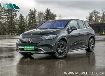 Pekinā laiž klajā Mercedes-Benz EQE SUV