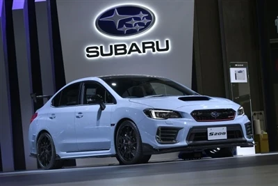 Subaru atsauc dažus importētos modeļus: XV, Ascent un Forester