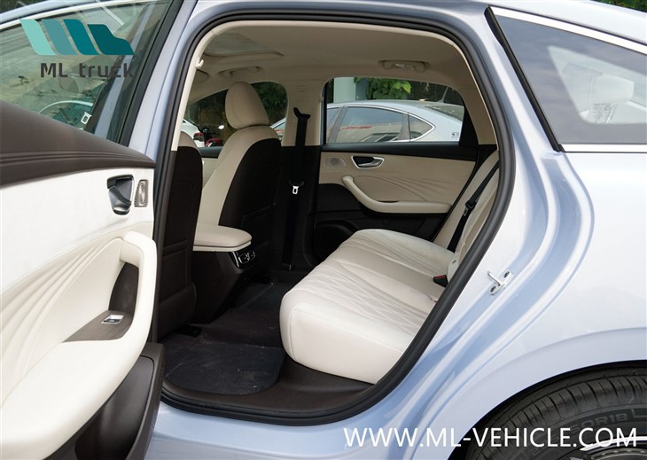 2024 Saic Roewe D7